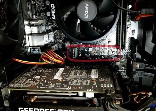 M.2 SSDの取り付け位置